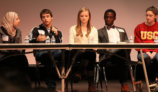 IB Diploma Candidates attend panel discussion with alumni