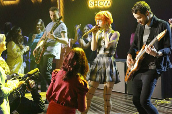 Concert review: Paramore at the Patriot Center