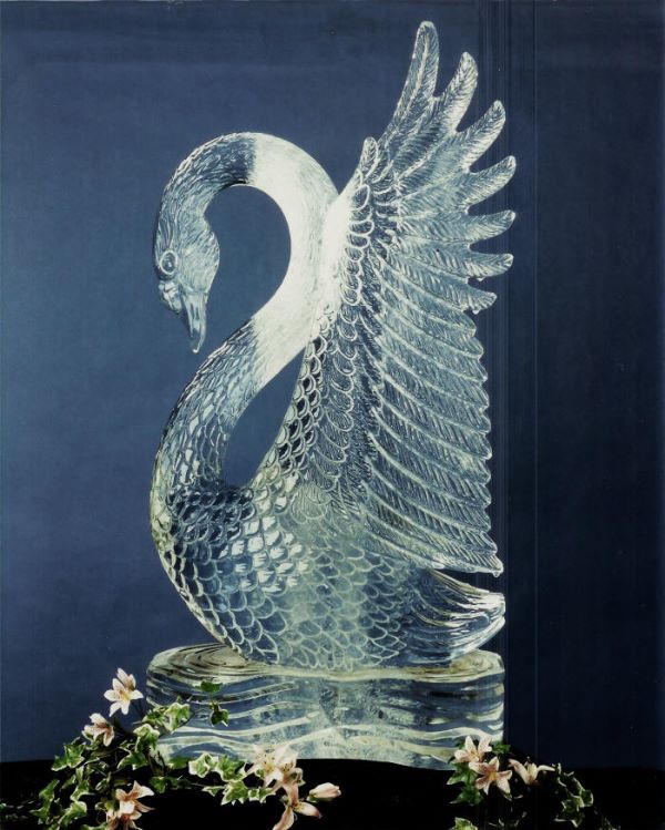 Swan Ice Sculpture, Courtesy of www.brooklineice.com