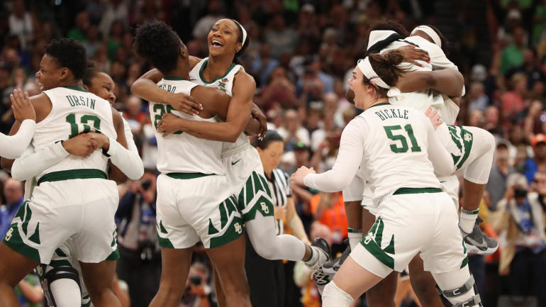 Photo taken from https://www.cbssports.com/college-basketball/news/2019-womens-ncaa-championship-baylor-holds-off-notre-dame-in-thriller-to-win-the-third-title-in-school-history/
