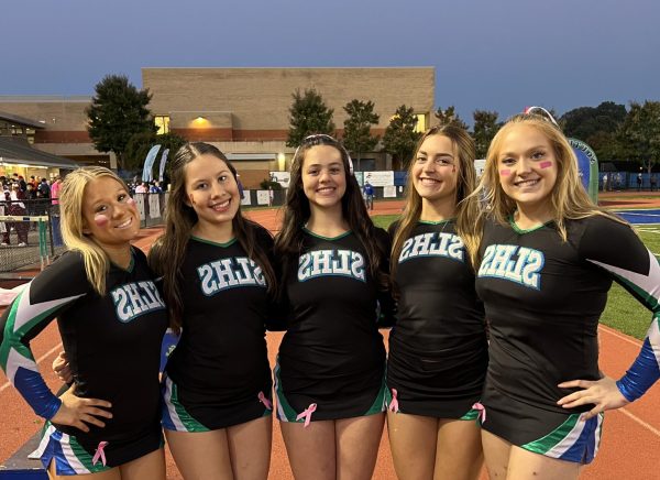 SLHS Senior Cheer Team