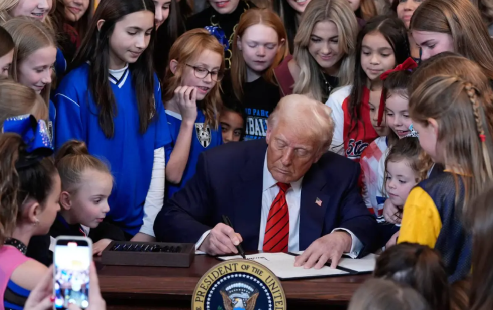 Image via AP Pic
